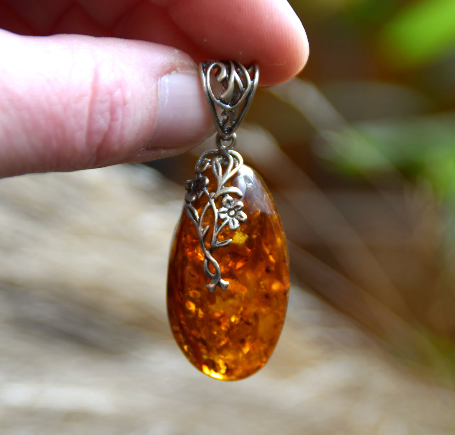 Large pendant with oval cognac natural amber and 925 Silver, MJ Baltica, BW276