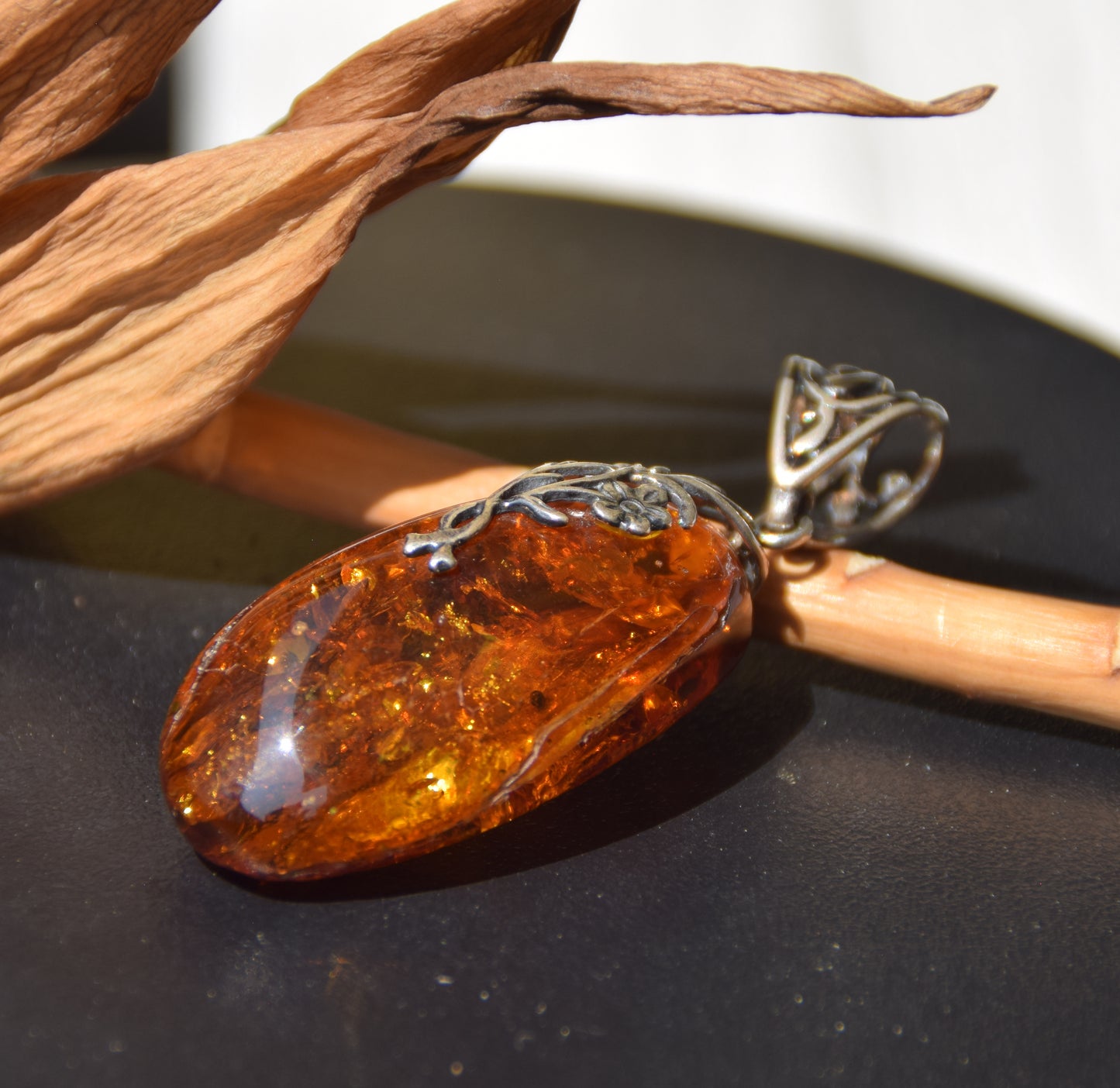 Large pendant with oval cognac natural amber and 925 Silver, MJ Baltica, BW276