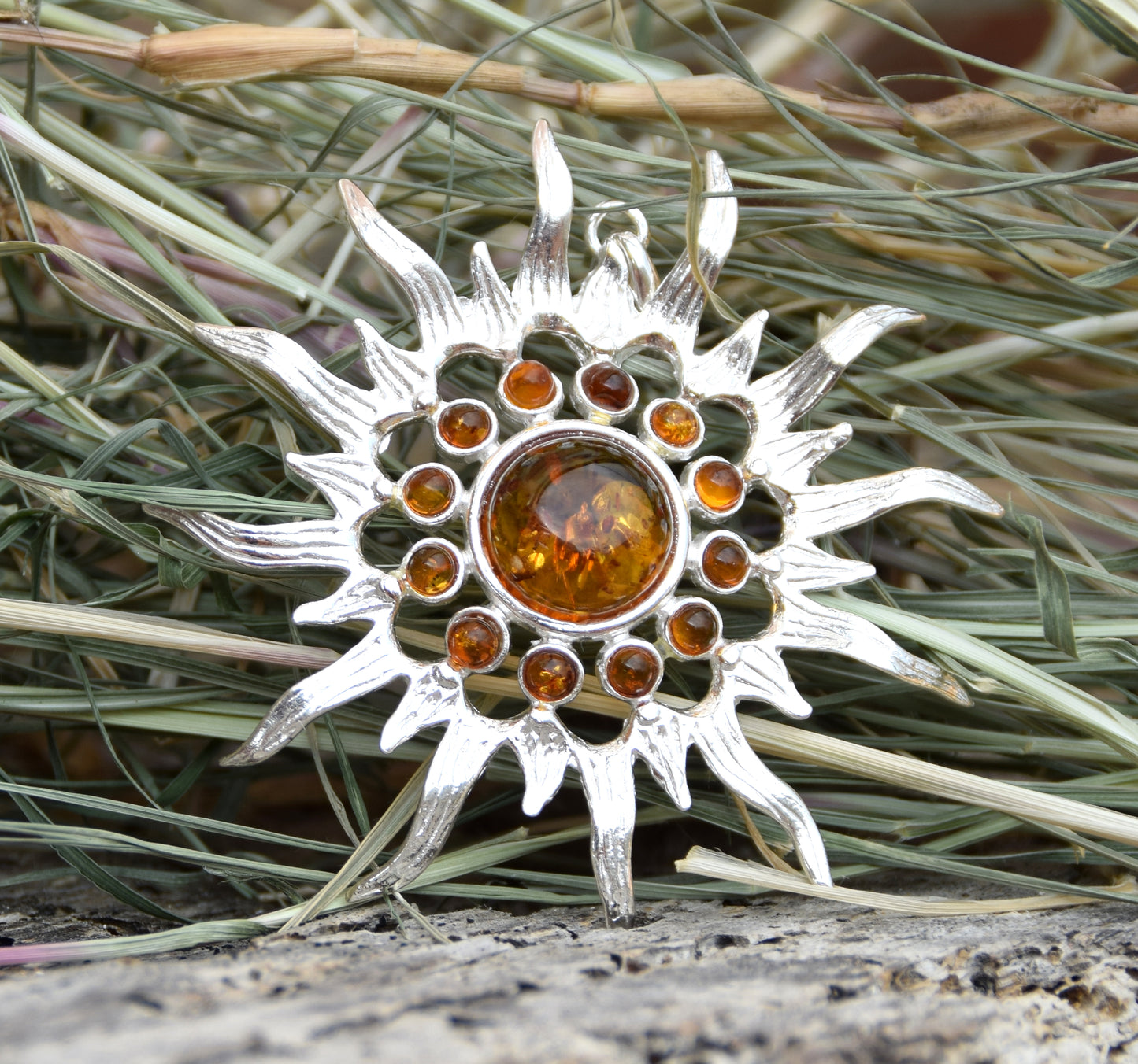 Mosaic pendant with a brilliant ray sun in natural Cognac Amber and Sterling Silver 925, MJ Baltica, BW280