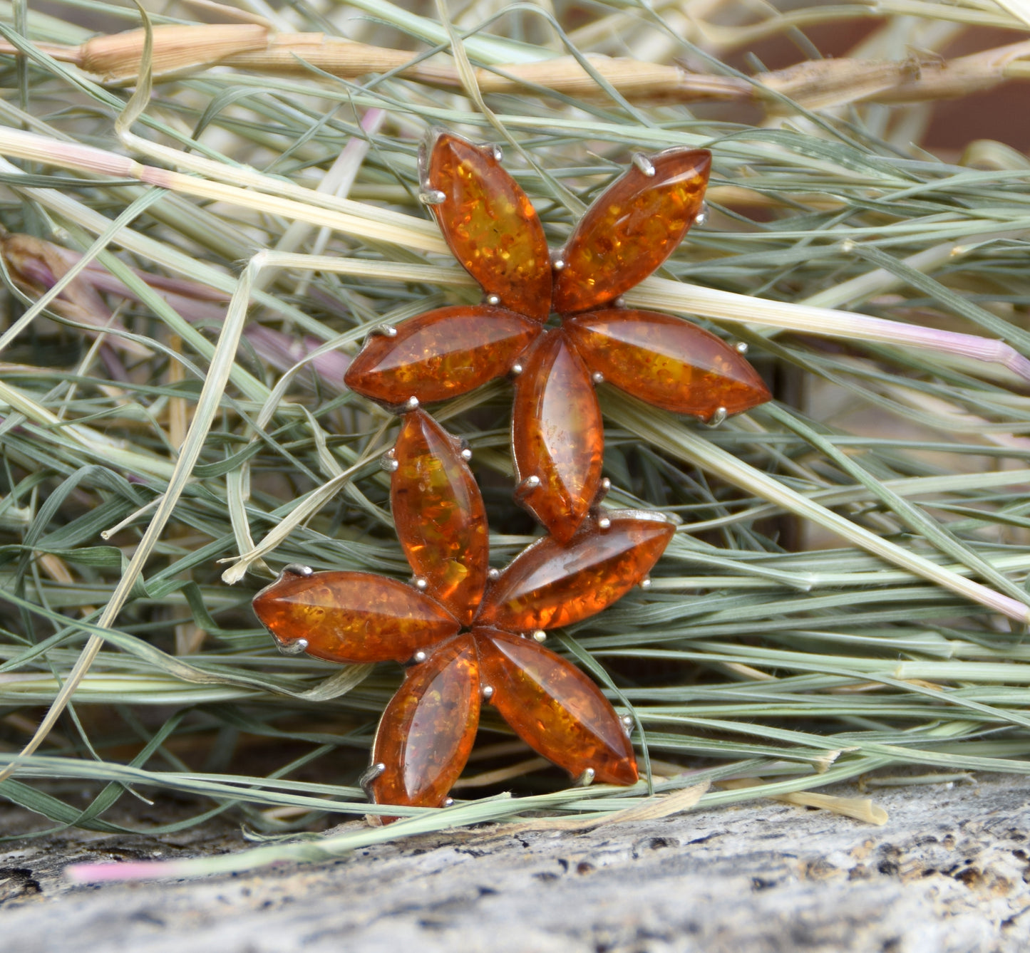Grande ciondolo a forma di fiore in Ambra naturale Baltica, Argento 925, MJ Baltica, BW284