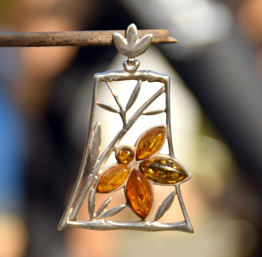 Large pendant with a floral composition in natural Amber of various shades and Sterling Silver 925, MJ Baltica, BW286