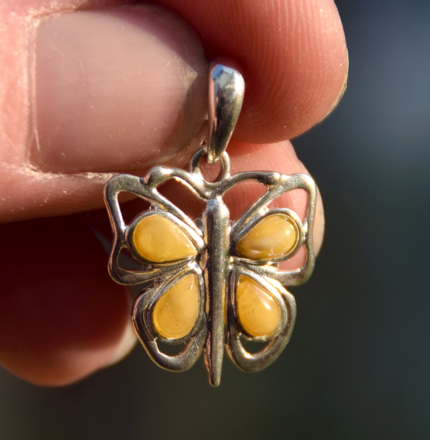 Light butterfly pendant in imperial natural amber and 925 Silver, MJ Baltica, BW294