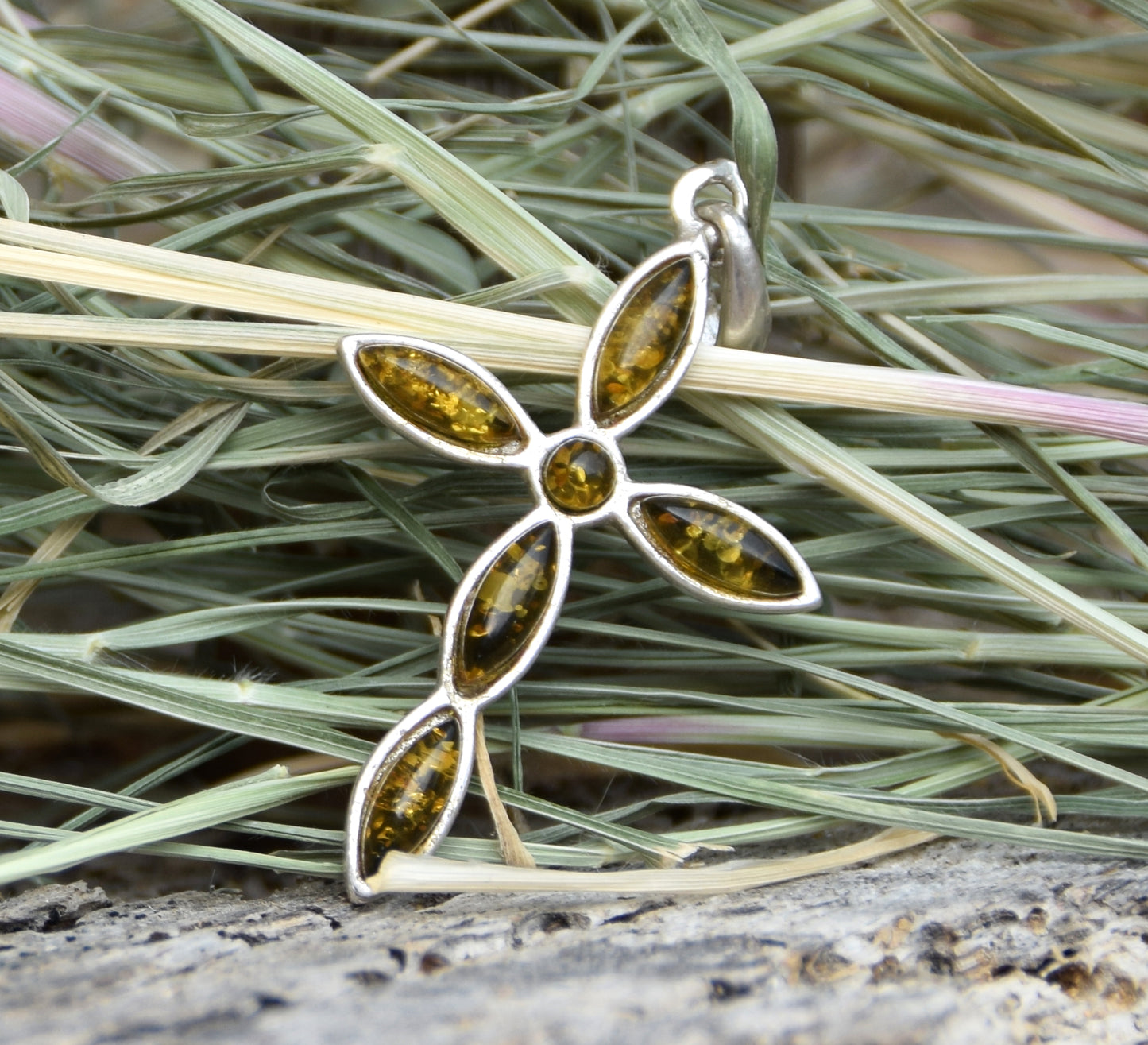 Delicate cross-shaped pendant in natural green Amber and 925 Silver, MJ Baltica, BW297