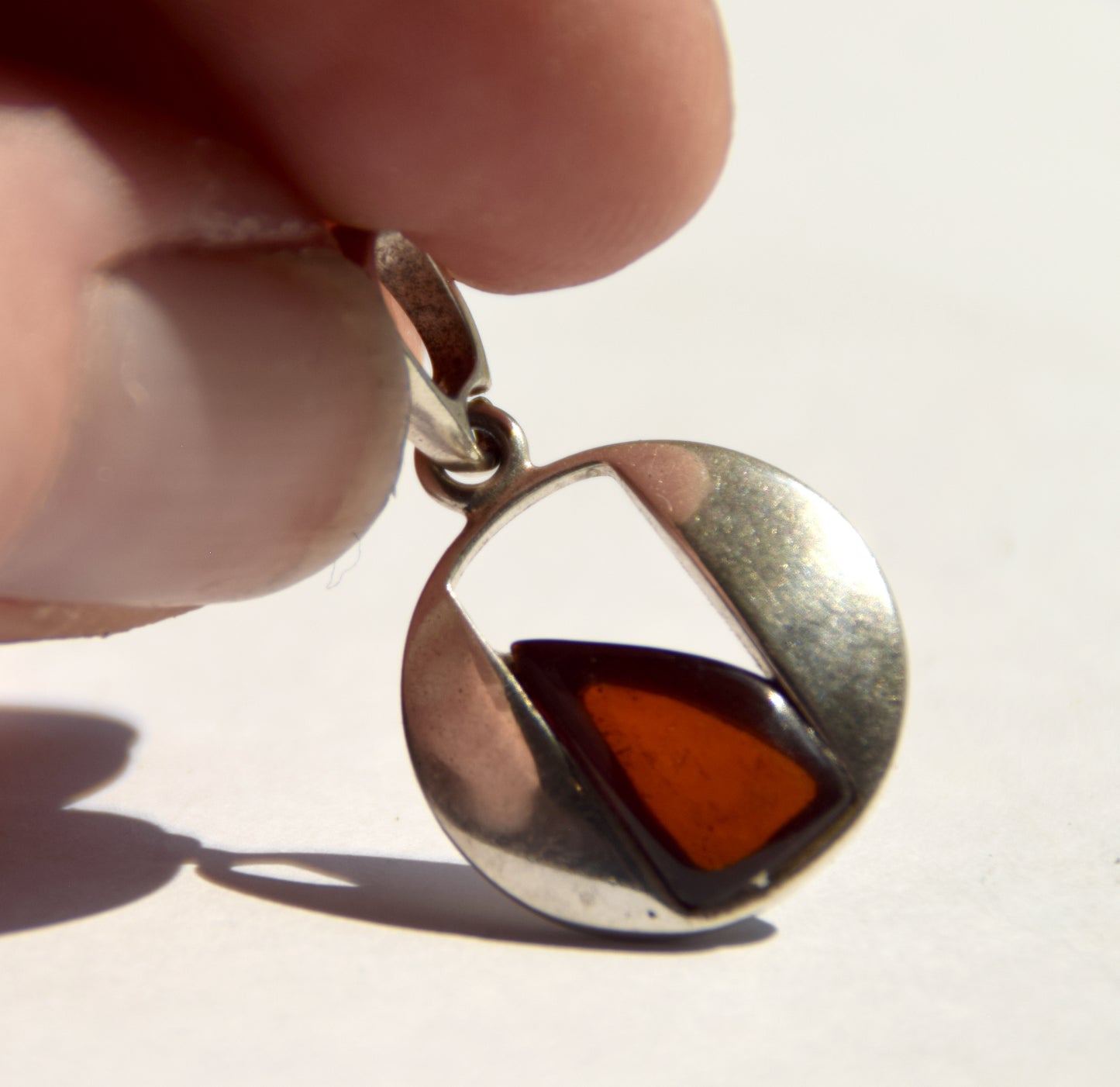Lightweight round pendant with natural brown Amber and 925 Silver, MJ Baltica, BW300