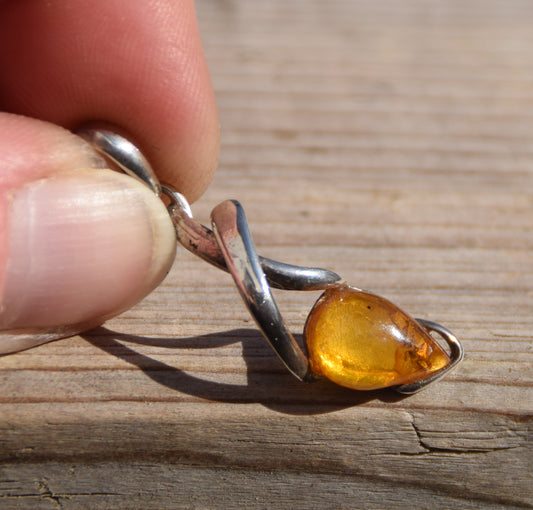 Pendant with natural Baltic Amber gemstone with fossil inclusions for collectors, MJ Baltica, BW305