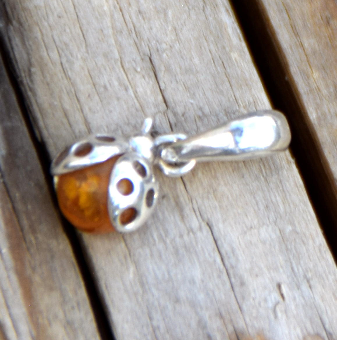 Delicate ladybug good luck charm pendant in natural cognac Amber and 925 Silver, MJ Baltica, BW312