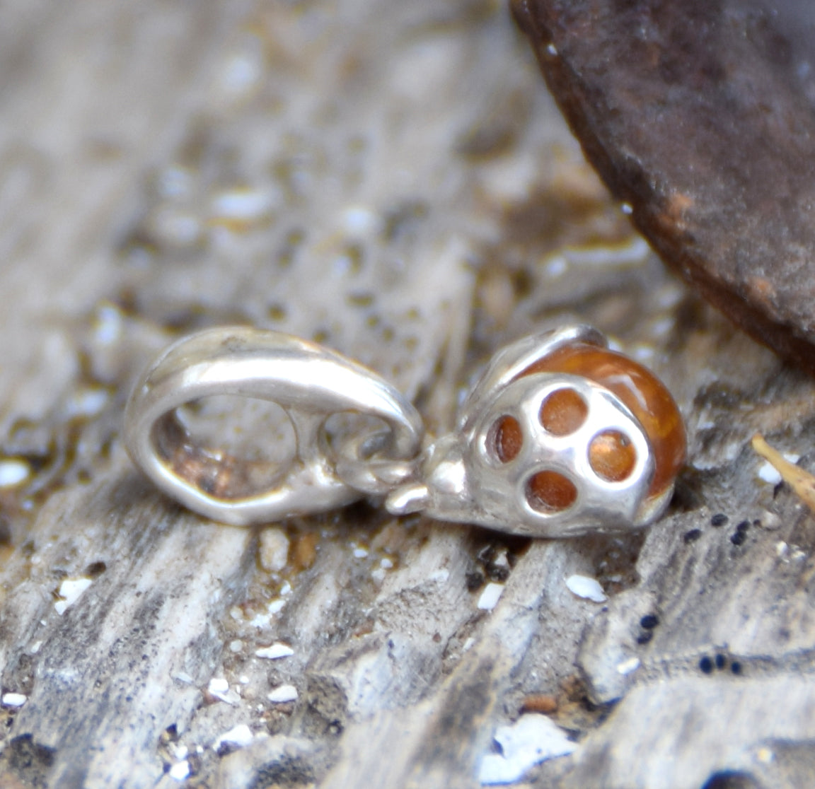 Delicate ladybug good luck charm pendant in natural cognac Amber and 925 Silver, MJ Baltica, BW312