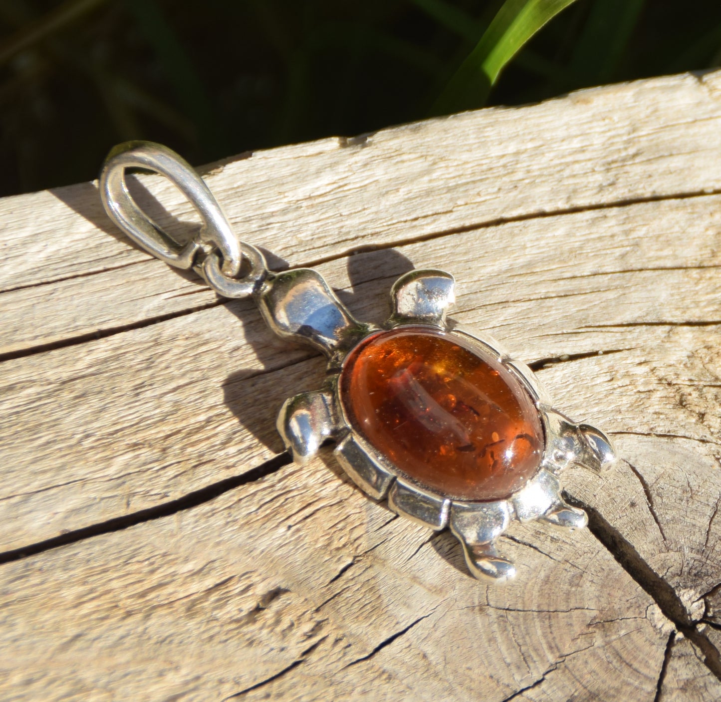 Luminous cognac brown natural Amber and 925 Sterling Silver turtle pendant, MJ Baltica, BW322