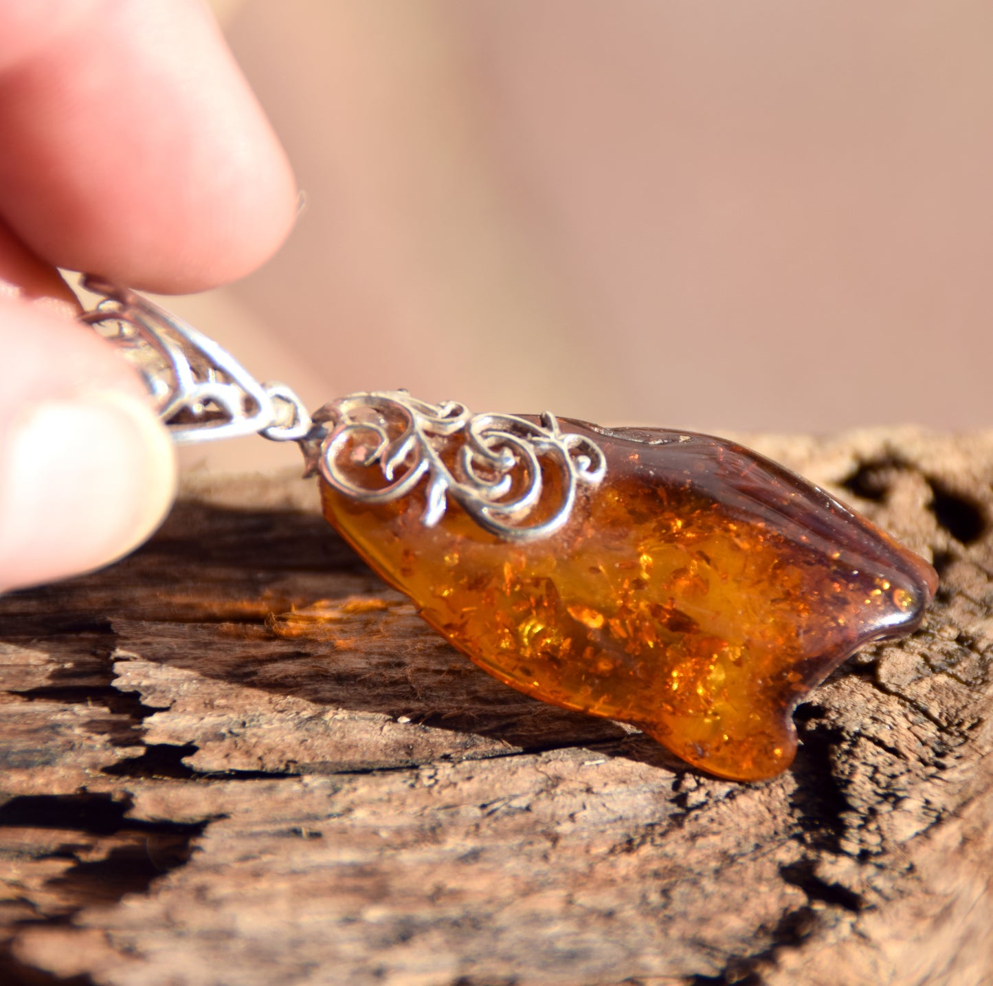 Statement pendant with a large irregular Baltic Amber gemstone in Sterling Silver 925, MJ Baltica, BW331