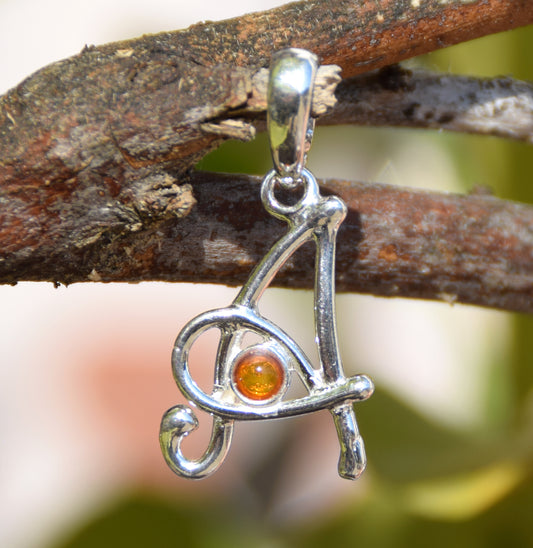 MJ Baltica, ciondolo,Ambra naturale Baltica, Argento925, A, lettera, iniziale, alfabeto, corsivo BWLA