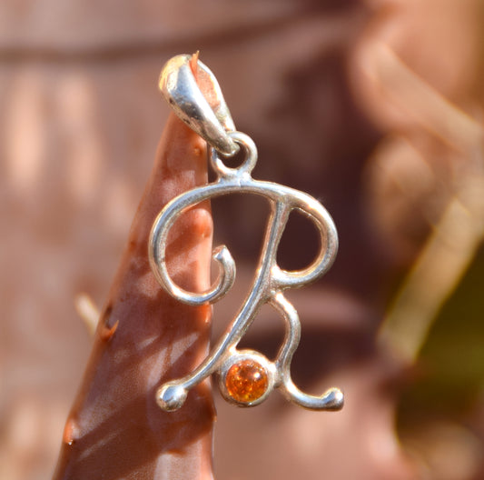 MJ Baltica, ciondolo, Ambra naturale Baltica, Argento 925, R, lettera, iniziale, corsivo, BWLR