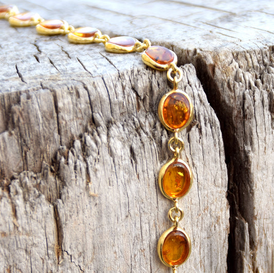 Elegant bracelet with natural cognac amber and 18k gold-plated 925 sterling silver, MJ Baltica, BZB008