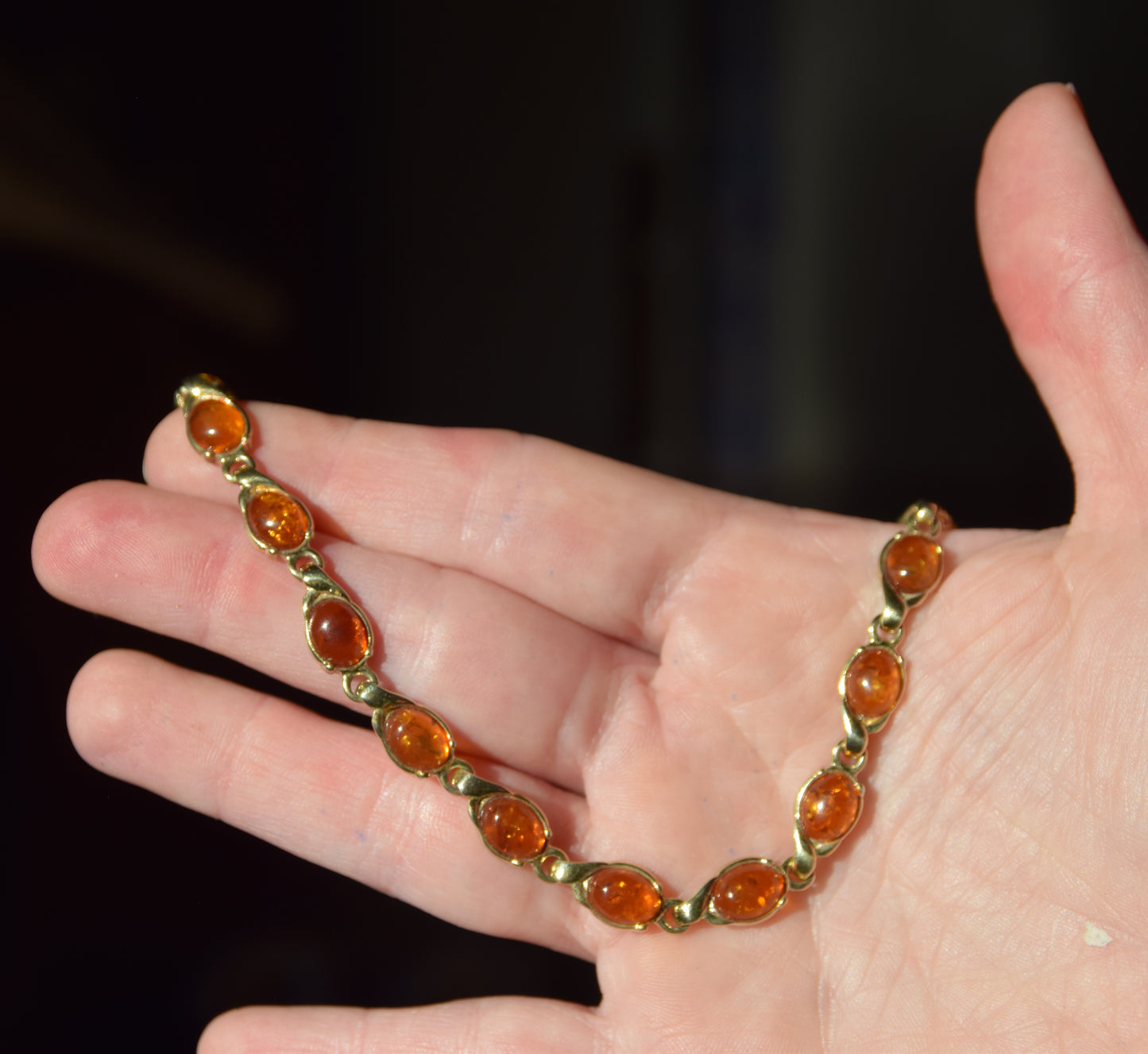Elegant chain bracelet with natural cognac amber and 18k gold-plated 925 Sterling Silver, MJ Baltica, BZB009