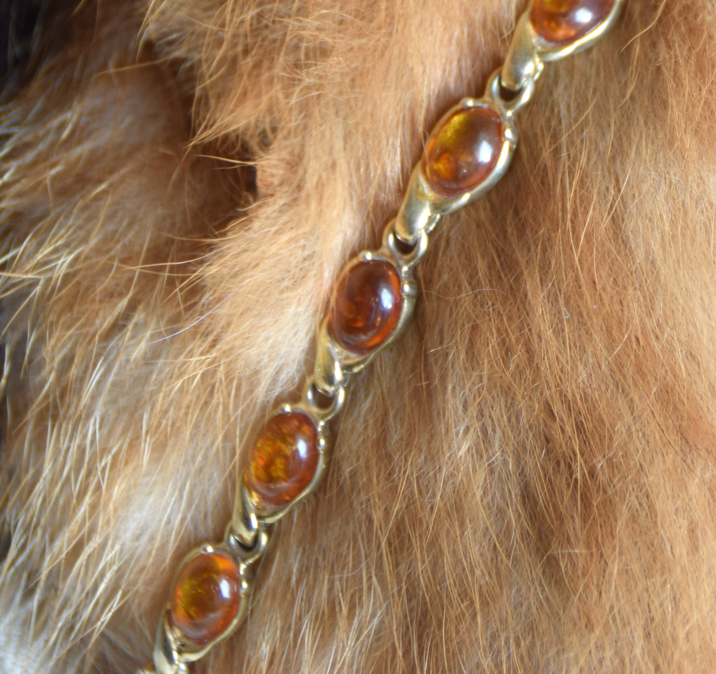 Elegant chain bracelet with natural cognac amber and 18k gold-plated 925 Sterling Silver, MJ Baltica, BZB009