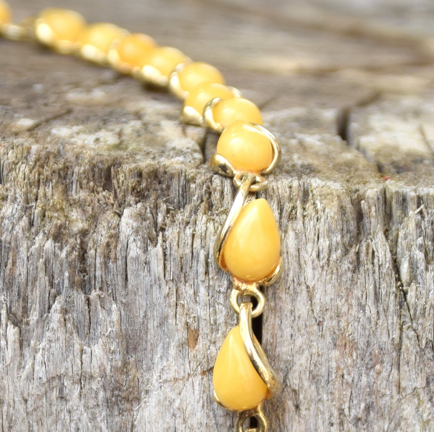 Elegant bracelet with imperial natural Amber droplets and 18k gold-plated 925 sterling silver, MJ Baltica, BZB025