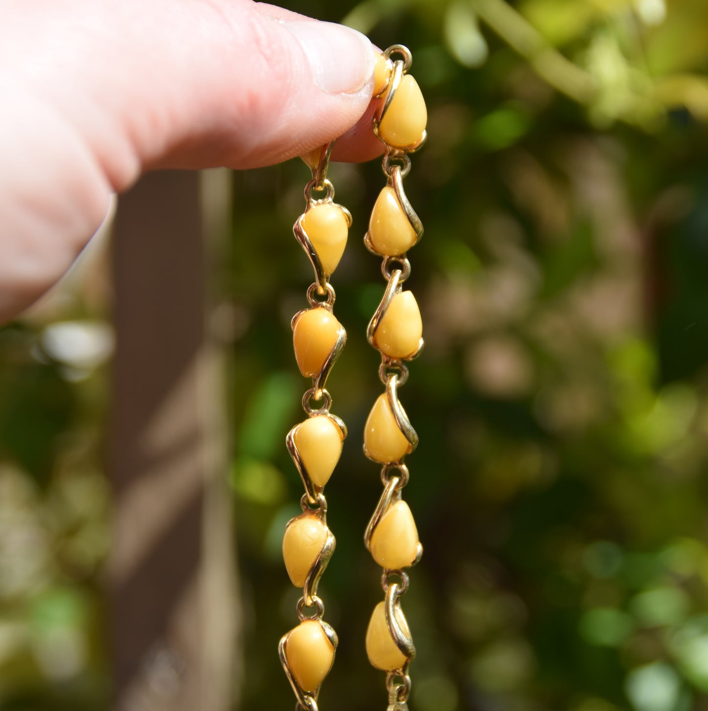 Elegant bracelet with imperial natural Amber droplets and 18k gold-plated 925 sterling silver, MJ Baltica, BZB025