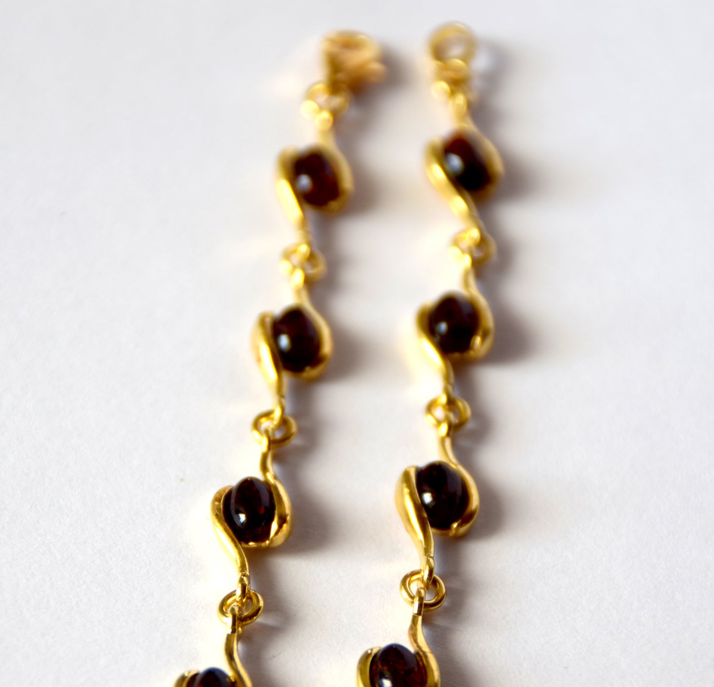 MJ Baltica, bracelet, natural Baltic amber, Silver, 14k Gold plated, dark amber, black cherry, BZB028