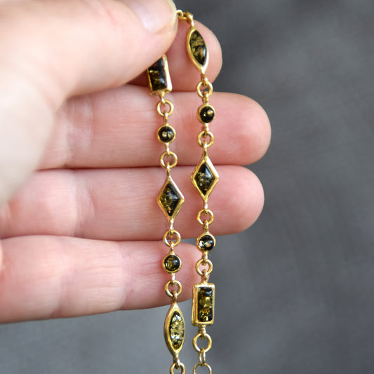 Delicate bracelet with natural green Amber and 18k Gold plated Silver, MJ Baltica, BZB032