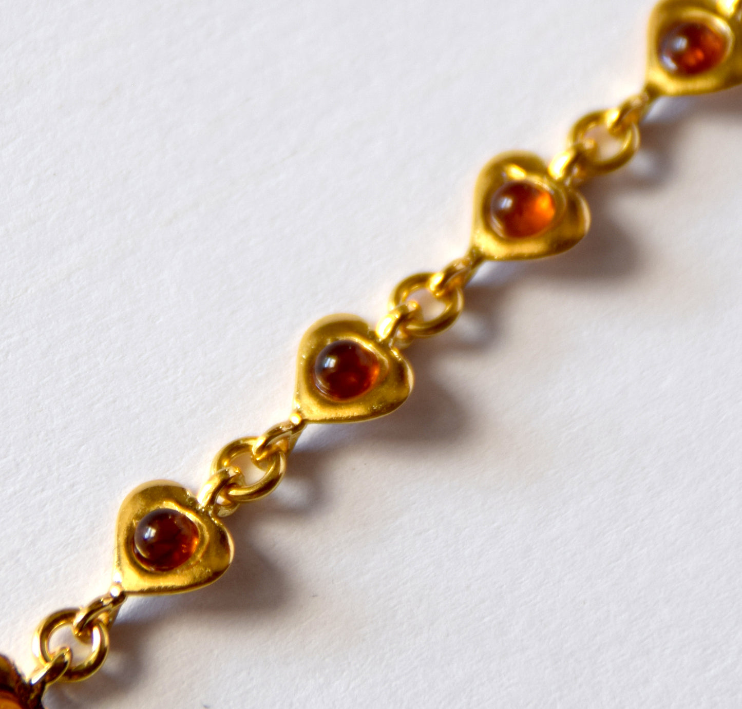 MJ Baltica, bracelet, natural Baltic Amber, 925 Silver, 14k Gold plated, elegant, luminous, hearts, refined, BZB033