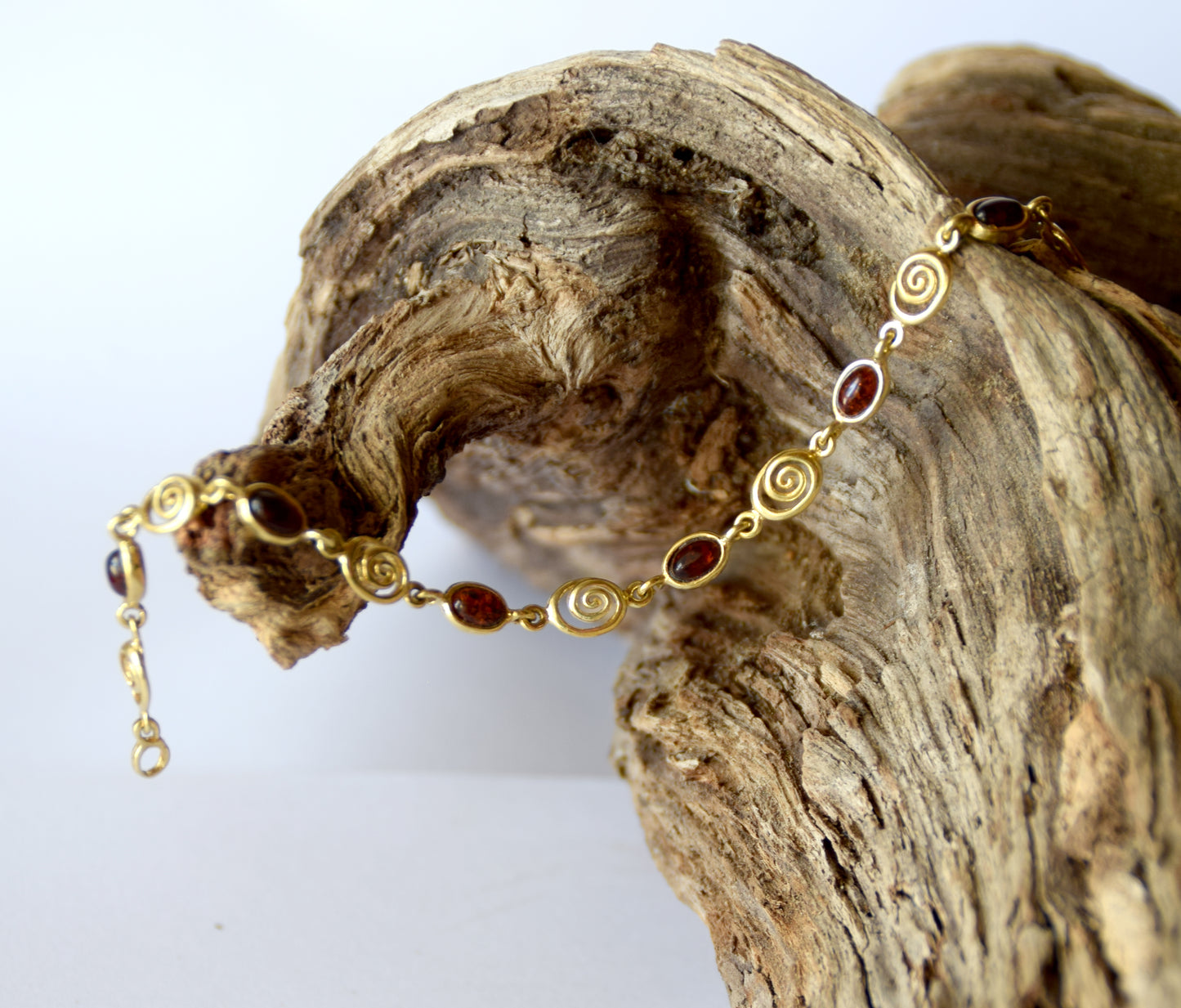 MJ Baltica, bracelet, natural Baltic Amber, 925 Silver, 14k Gold plated, elegant, simple, unisex, spiral, BZB034