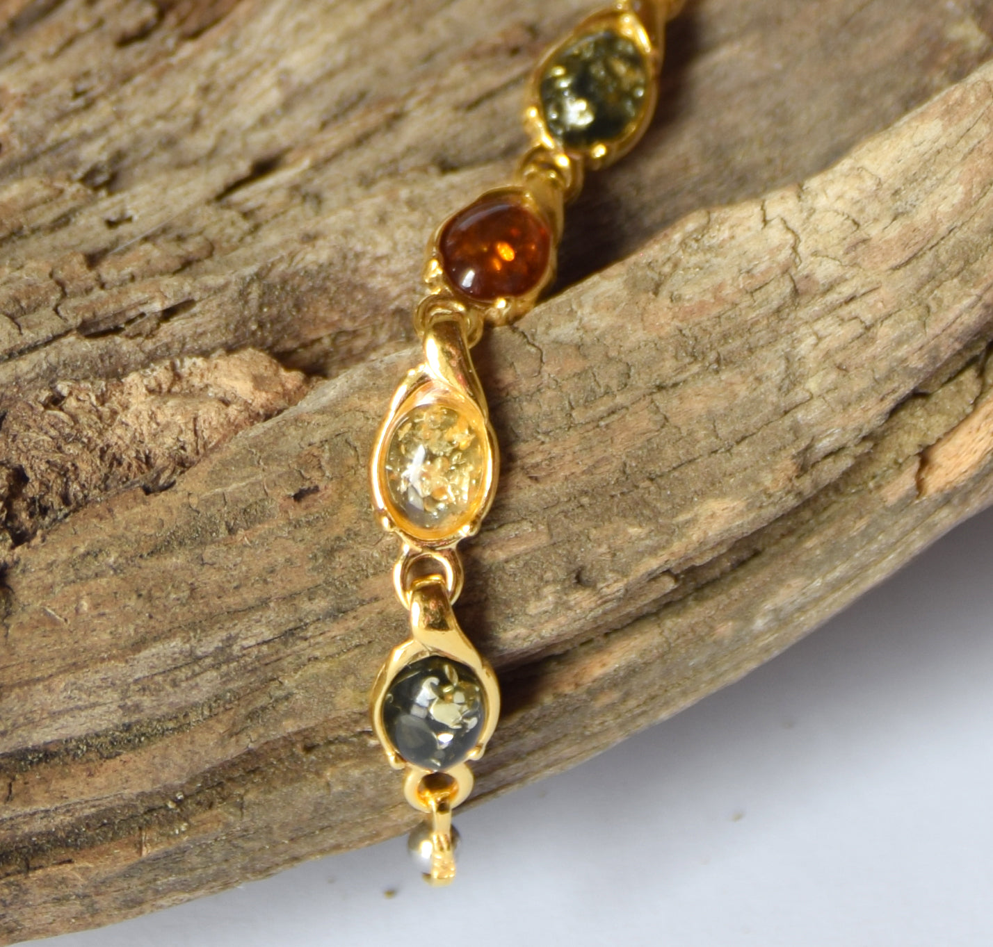 MJ Baltica, bracelet, natural Baltic Amber, Silver, 14k Gold plated, elegant, mixed shades, large, beautiful, BZB048