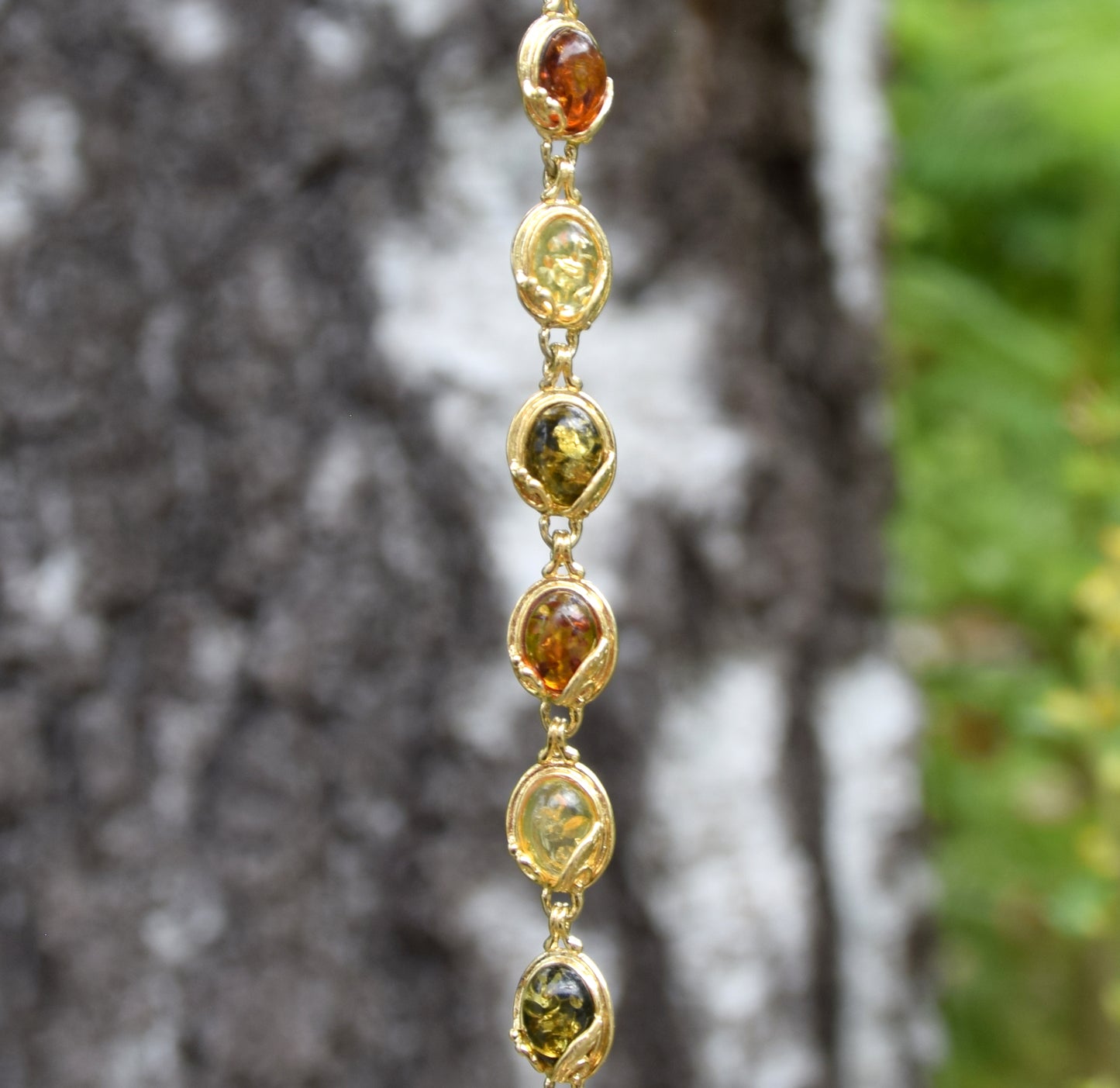 Elegant vintage-style bracelet with natural Amber of various shades and 18k Gold-plated 925 Sterling Silver, MJ Baltica, BZB059