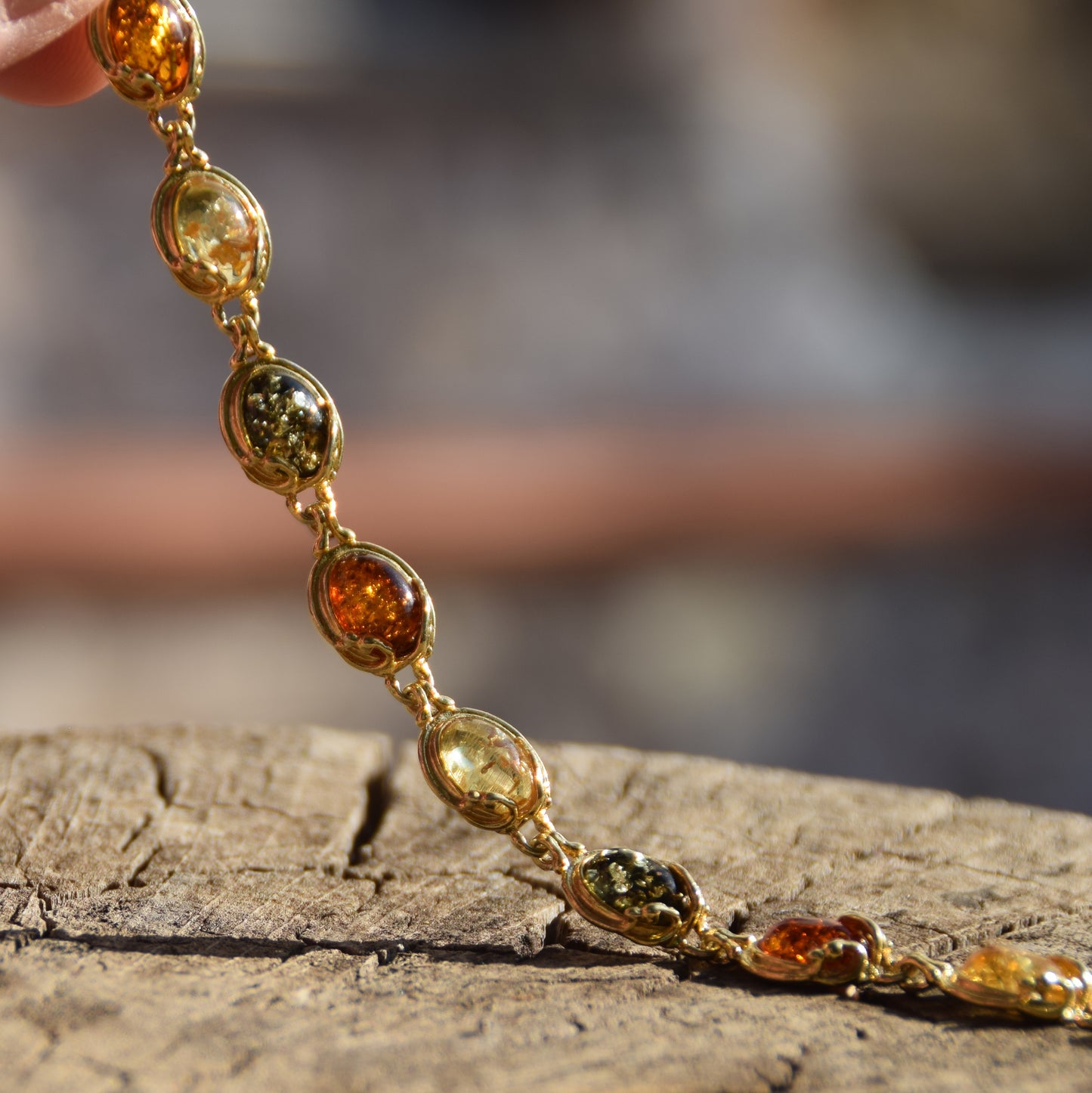 Elegant vintage-style bracelet with natural Amber of various shades and 18k Gold-plated 925 Sterling Silver, MJ Baltica, BZB059