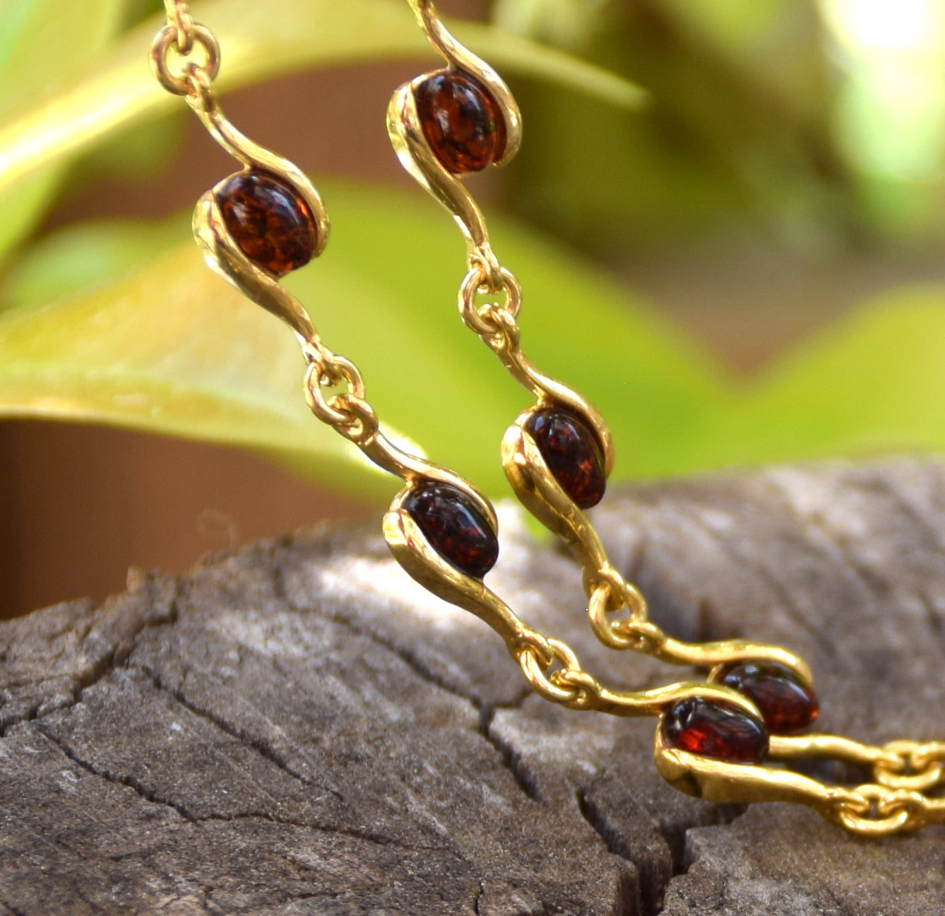 Bracciale lineare con Ambra naturale marrone scura e argento 925 placcato in Oro 18k, MJ Baltica, BZB029 (Copia)