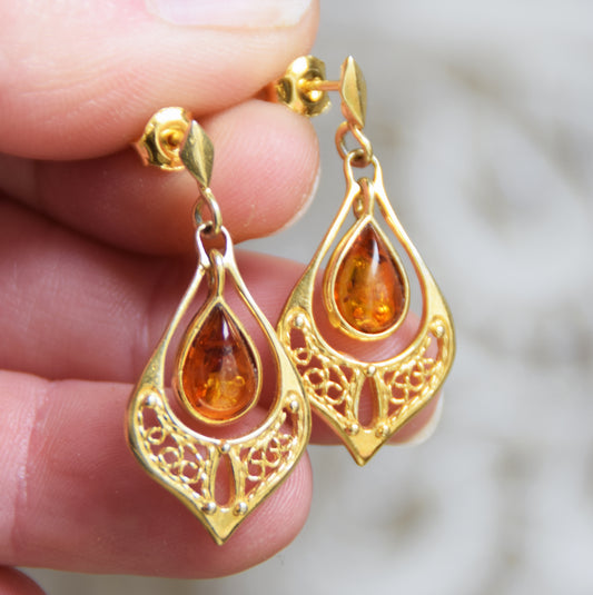 Oriental style filigree earrings with natural cognac Amber and 18k Gold plated 925 Sterling Silver, MJ Baltica, BZK050