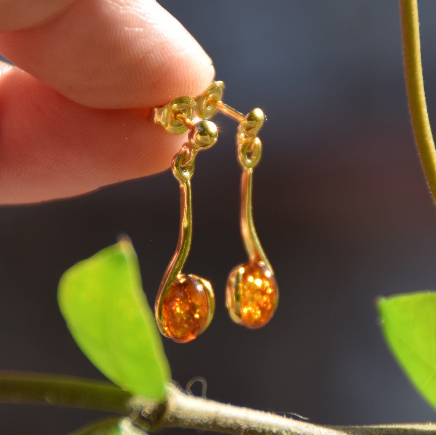 Teardrop earrings with natural cognac amber and 18k gold-plated 925 Sterling Silver, MJ Baltica, BZK053