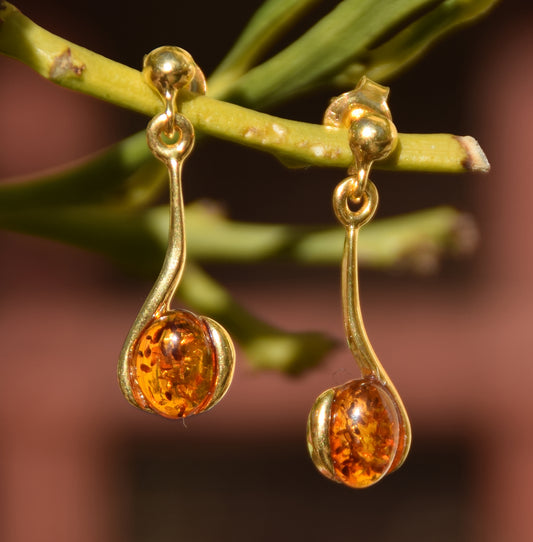 MJ Baltica, orecchini, Ambra naturale Baltica, Argento 925, placcato in Oro 18k, pendende, luminoso, fine, BZK053