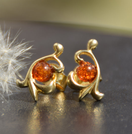 MJ Baltica, orecchini, Ambra naturale Baltica, Argento 925, placcato in Oro 18k, decoro, unico, elelgante, BZK071