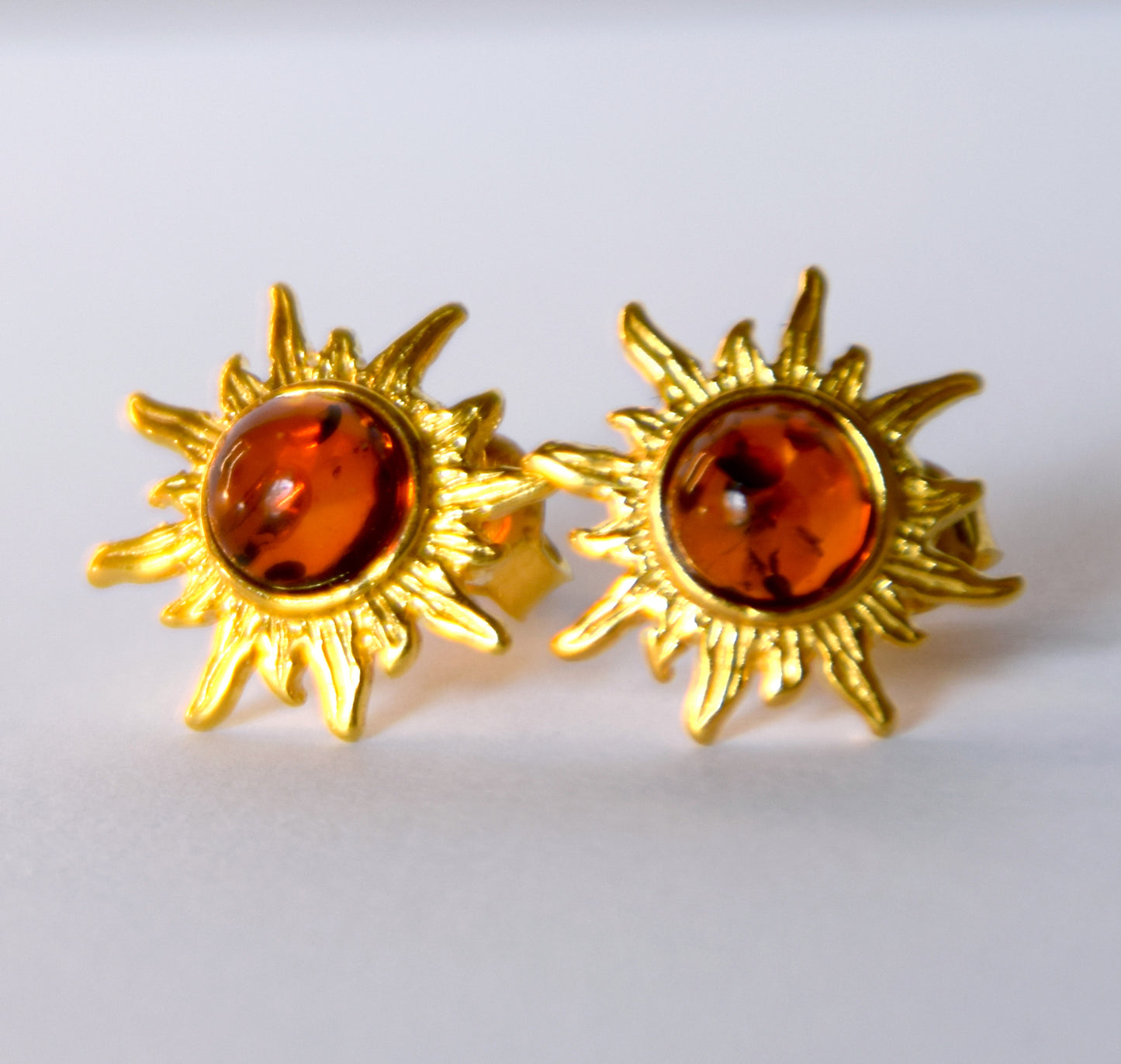 MJ Baltica, earrings, natural Baltic Amber, 925 Silver, 14k Gold plated, sun, lobe, luminous, BZK072