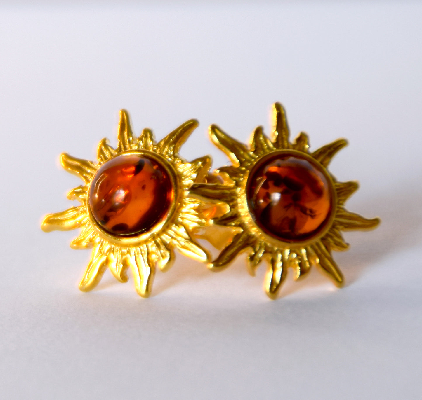 MJ Baltica, earrings, natural Baltic Amber, 925 Silver, 14k Gold plated, sun, lobe, luminous, BZK072