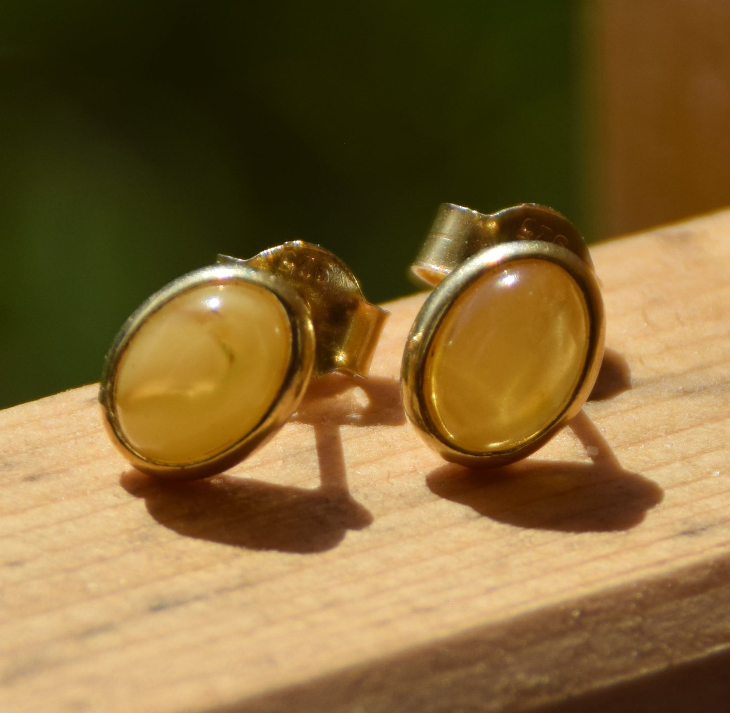 MJ Baltica, orecchini, Ambra naturale Baltica, Argento 925, placcato in Oro 18k, ovale, elegante, ambra imperiale, BZK079