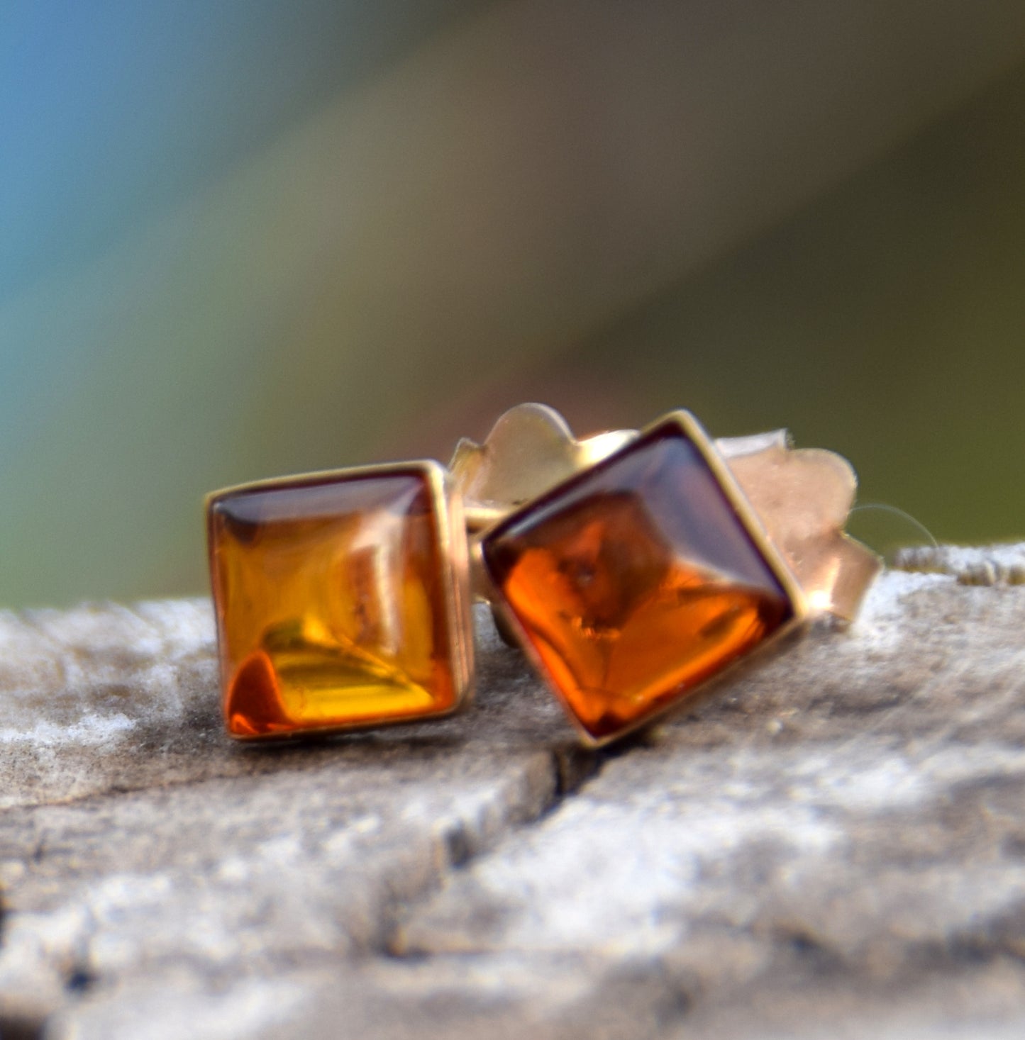 MJ Baltica, orecchini, Ambra naturale Baltica, Argento 925, placcato in Oro 18k, cognac, luminoso, rombo, artigianale, BZK097