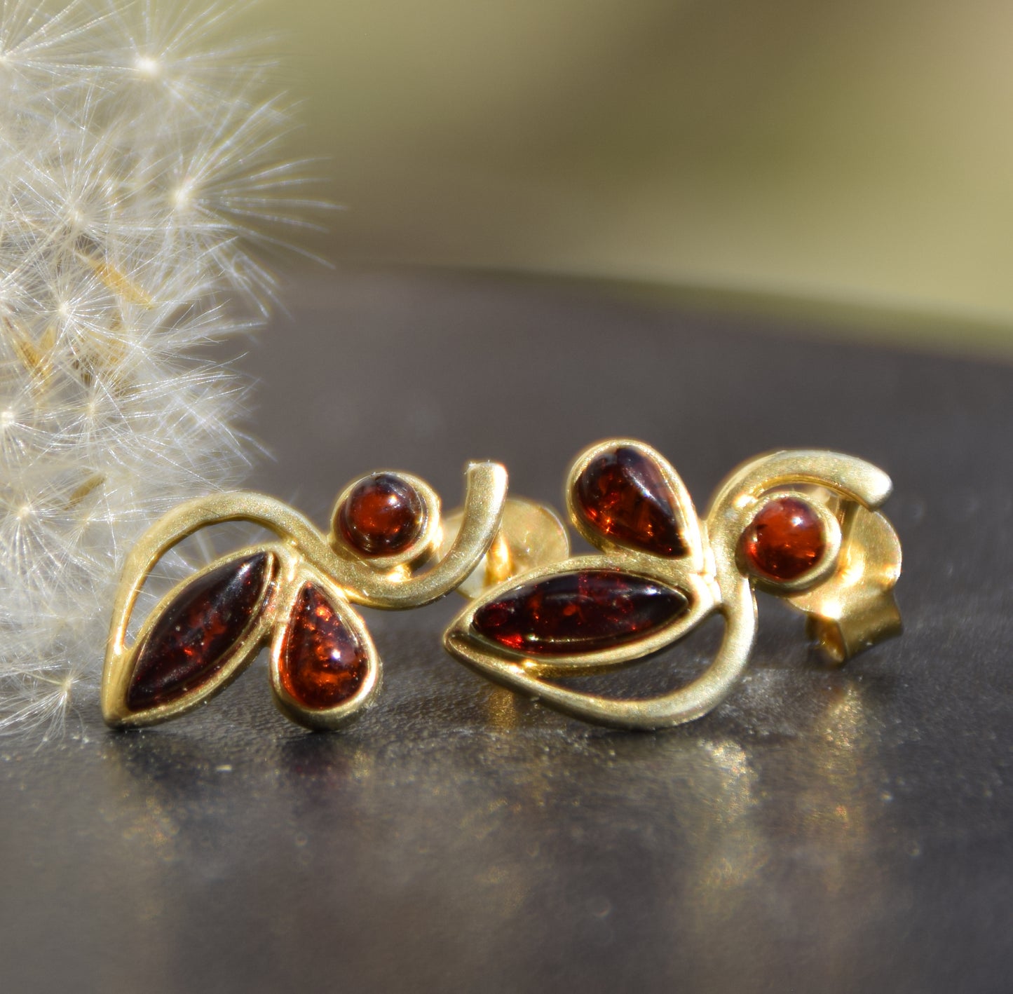 MJ Baltica, orecchini, Ambra naturale Baltica, Argento 925, placcato in Oro 18k, ambra cigliegia, luminoso, artigianale, BZK104