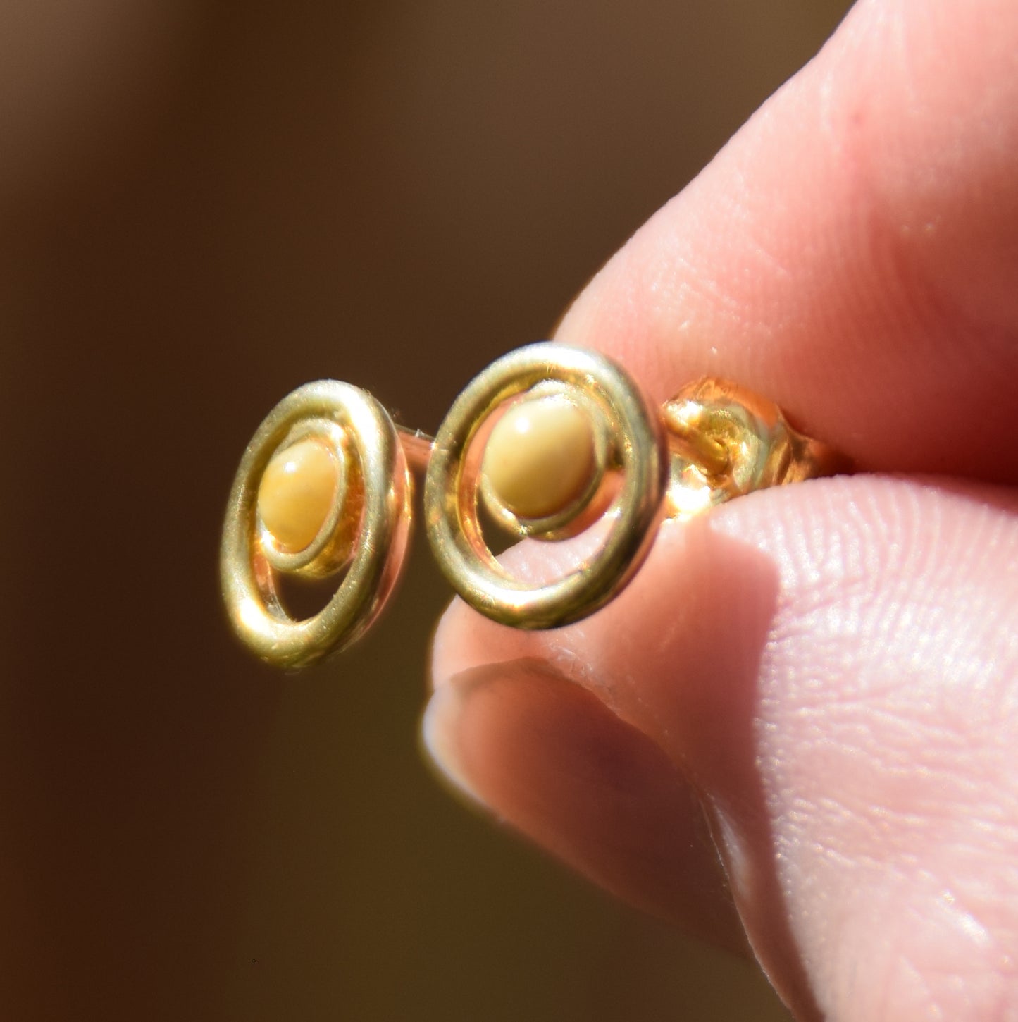 MJ Baltica, orecchini, Ambra naturale Baltica, Argento 925, placcato in Oro 18k, imperiale, luminoso, artigianale, BZK109