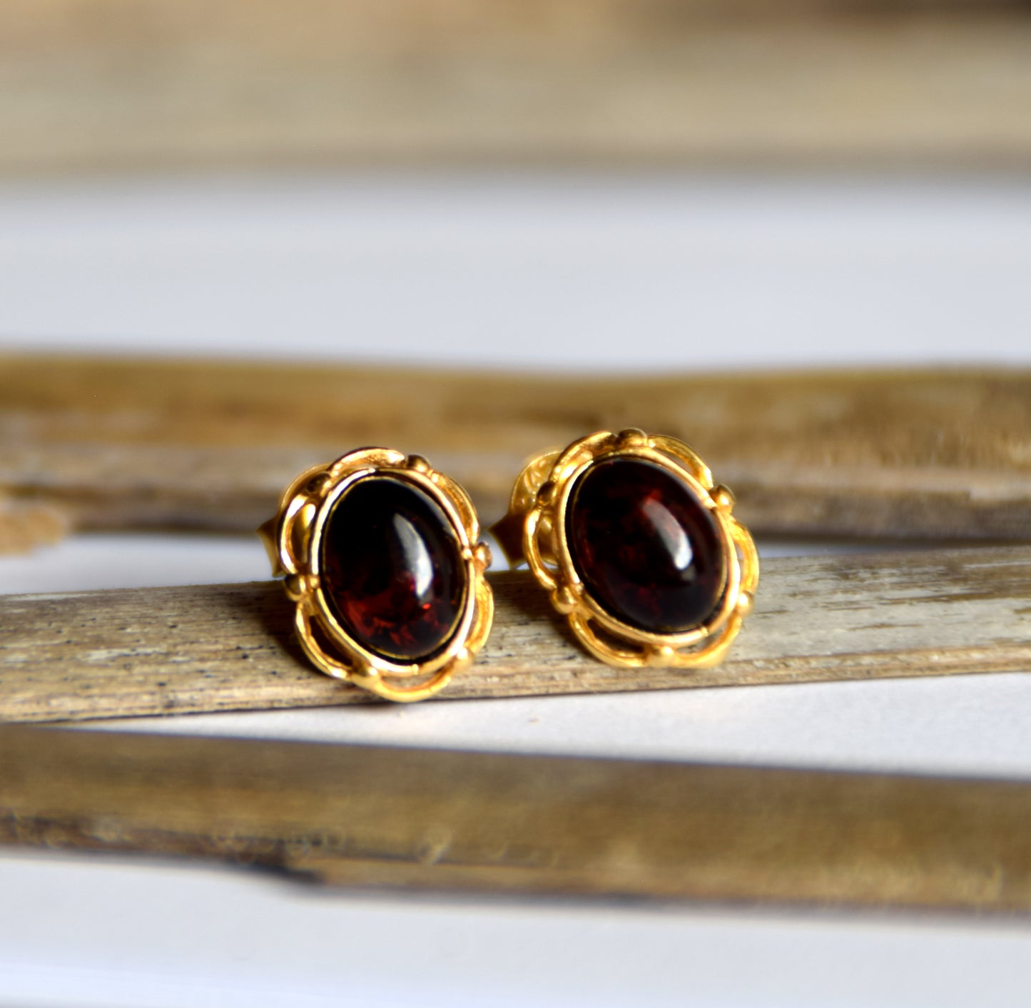 MJ Baltica, earrings, natural Baltic Amber, 925 Silver, 14k Gold plated, cherry amber, luminous, handcrafted, BZK116