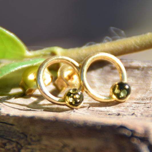 Hoop earrings with natural green Amber and 18k Gold plated 925 Sterling Silver, MJ Baltica, BZK118