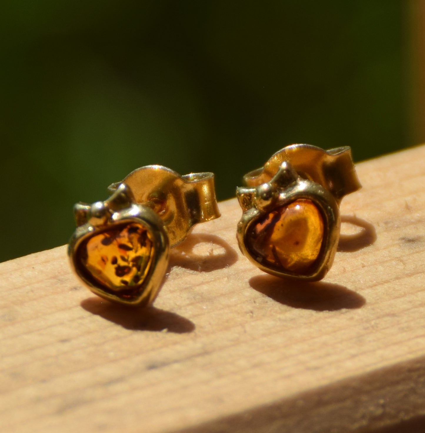 MJ Baltica, orecchini, Ambra naturale Baltica, Argento 925, placcato in Oro 18k, cognac, luminoso, artigianale, BZK124