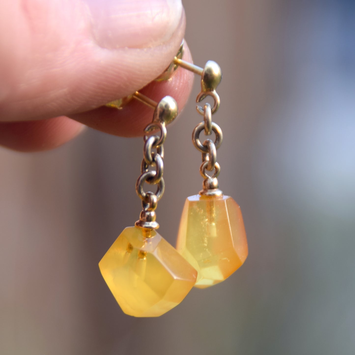 Delicate earrings in natural Imperial Amber and 18k Gold-plated 925 Silver, MJ Baltica, BZK164