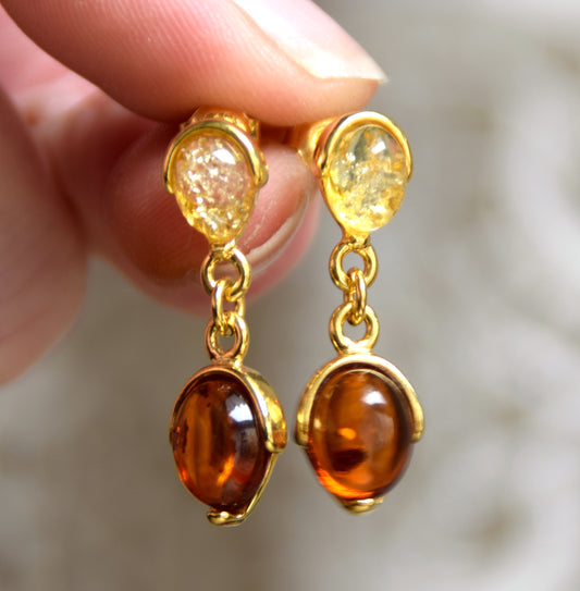 Elegant earrings in natural cognac-colored Amber and 18k Gold-plated 925 Sterling Silver, MJ Baltica, BZK170