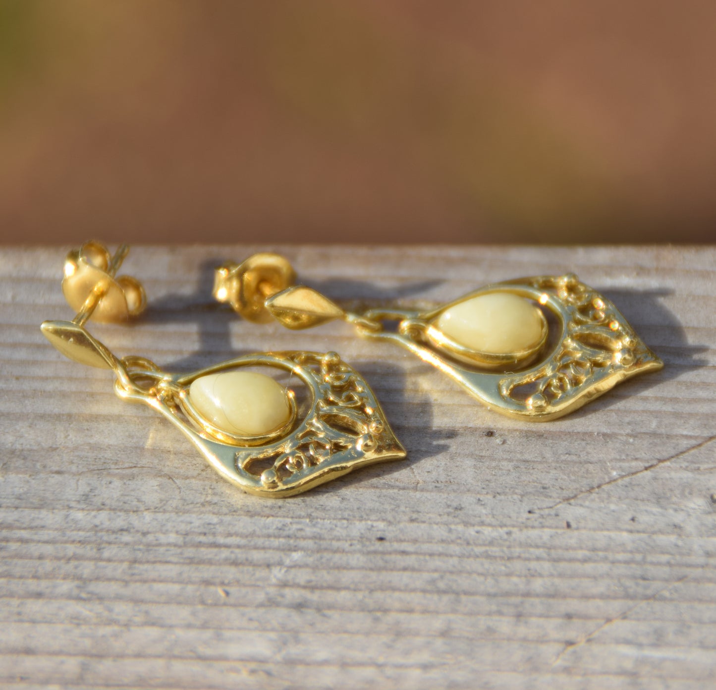 Oriental style earrings with natural imperial amber filigree and 18k gold-plated 925 Sterling Silver, MJ Baltica, BZK177