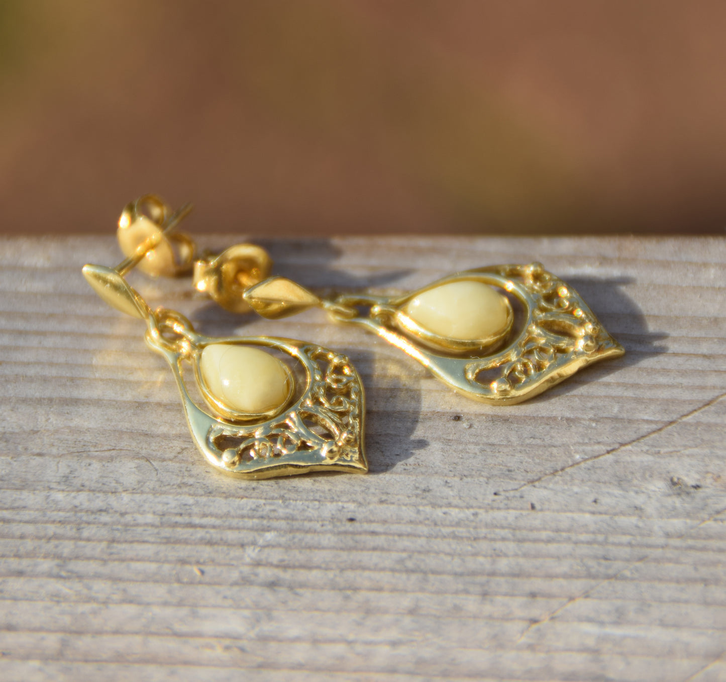 Oriental style earrings with natural imperial amber filigree and 18k gold-plated 925 Sterling Silver, MJ Baltica, BZK177