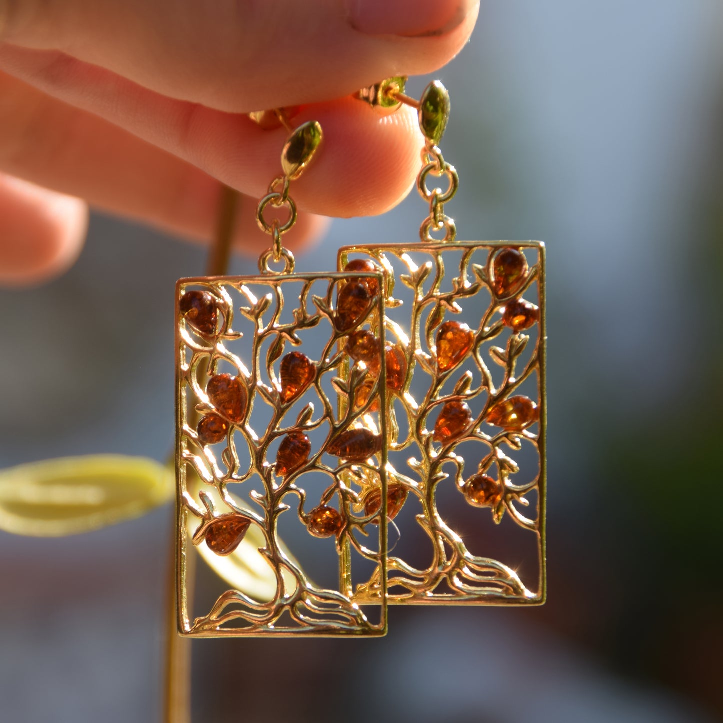 Elegant earrings with tree of life in natural cognac amber and 18k gold-plated 925 sterling silver, MJ Baltica, BZK181