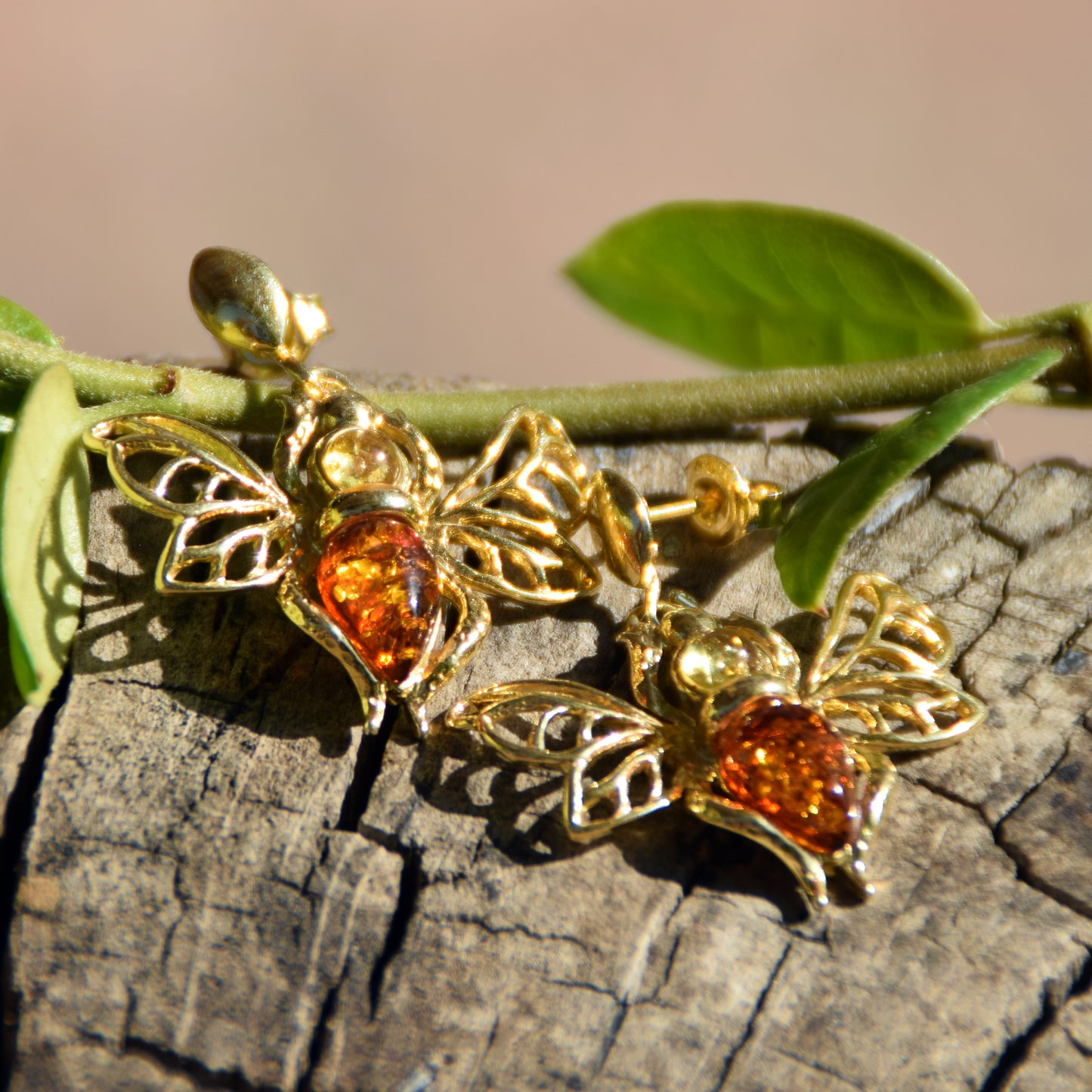Elegant bee earrings with natural cognac and gold amber and 18k Gold plated 925 Sterling Silver, MJ Baltica, BZK182