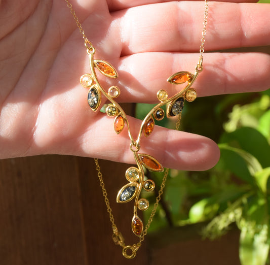 MJ Baltica, collana, Ambra naturale Baltica, Argento 925 placcato in Oro 18k, bellissima, unica, artigianale, BZKo001