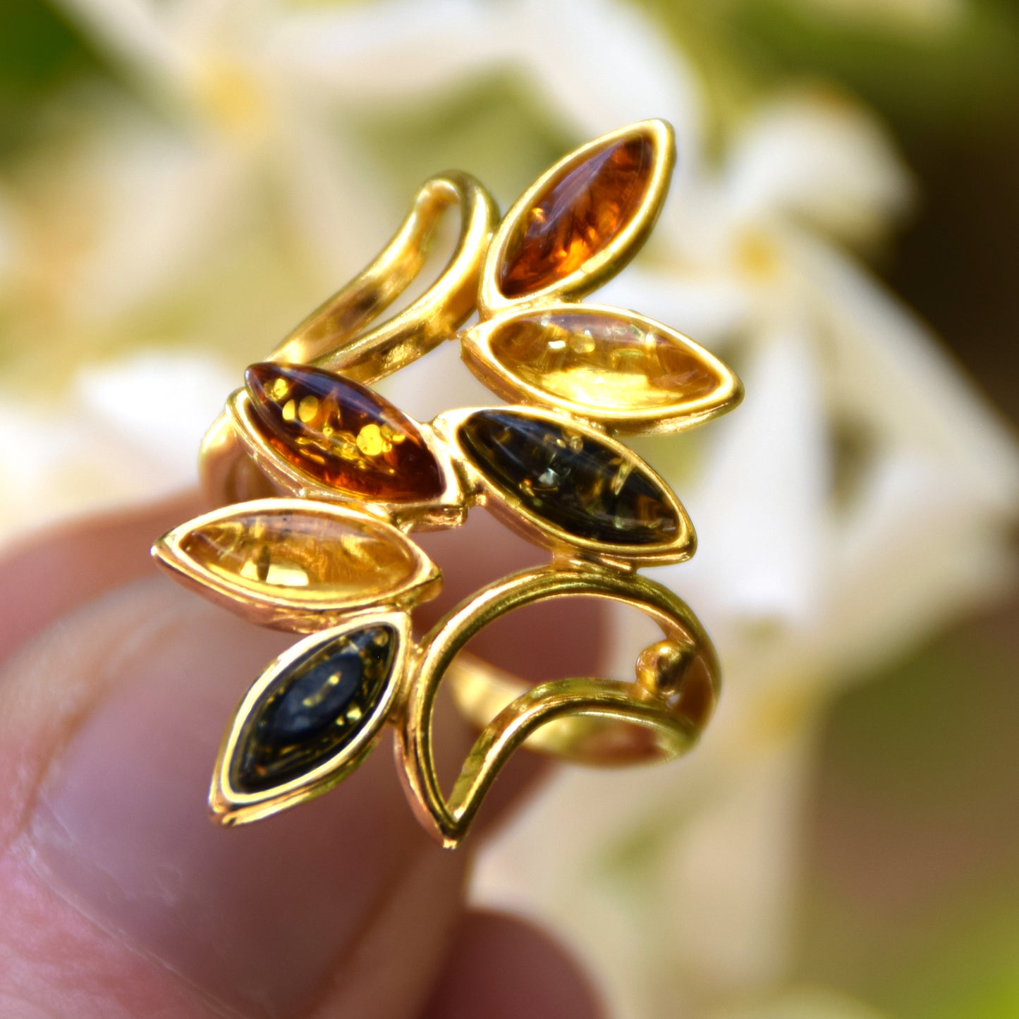 Tall floral band ring in natural Amber of various shades and 18k Gold plated Silver, MJ Baltica, BZP001