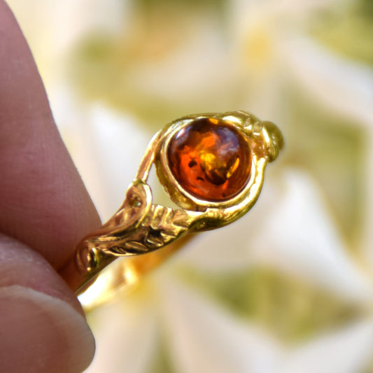 Delicate vintage-style band ring featuring natural Cognac Amber and 18k Gold Plated Silver, MJ Baltica, BZP026